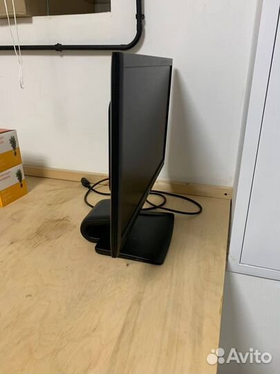 Мониторы Philips 22