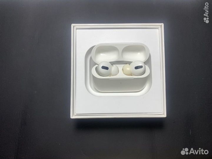 Беспроводные наушники Apple AirPods Pro