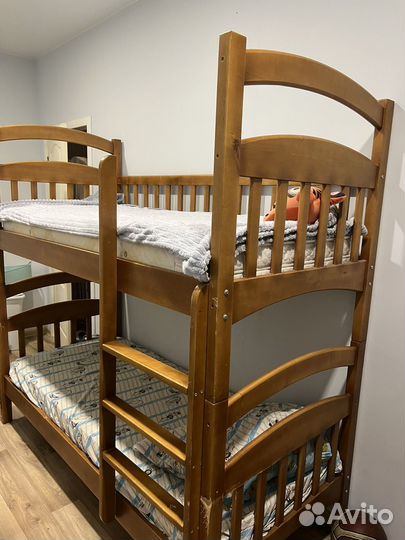 Двухъярусная кровать бу