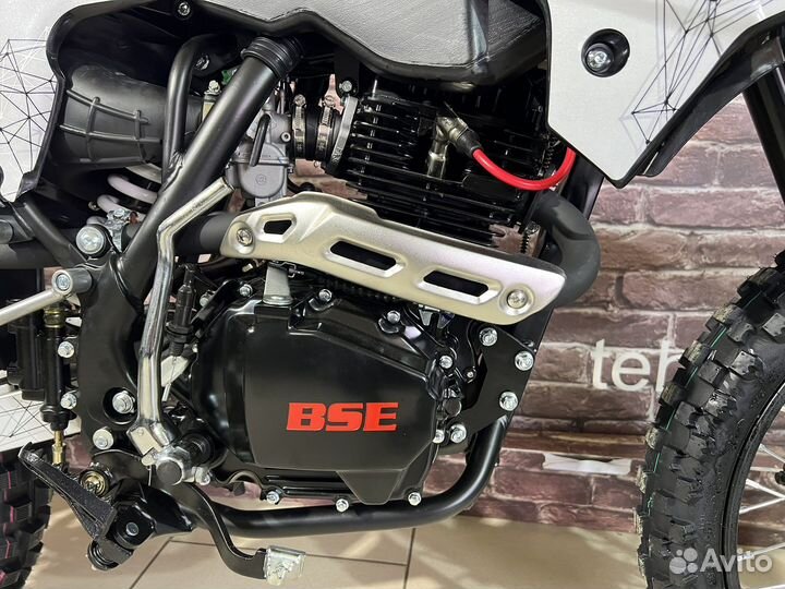 Мотоцикл BSE Z1 150 кубов оснащенный птс