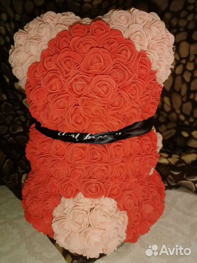 Мишка из роз