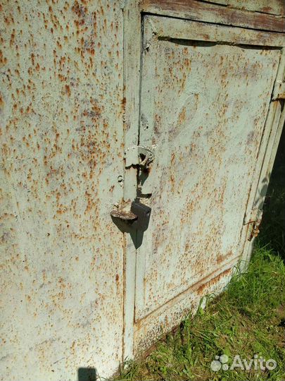 Шкаф металлический сейф