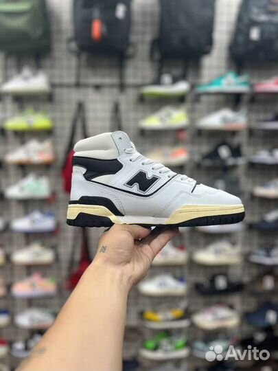 Кроссовки New Balance 650