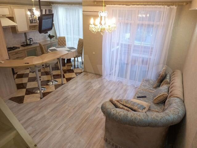 3-к. квартира, 118 м², 5/5 эт.