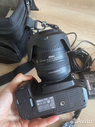 Зеркальный фотоаппарат Nikon d90