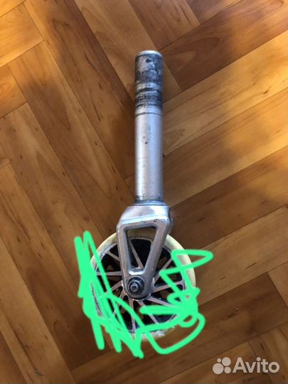 Вилка для трюкового самоката