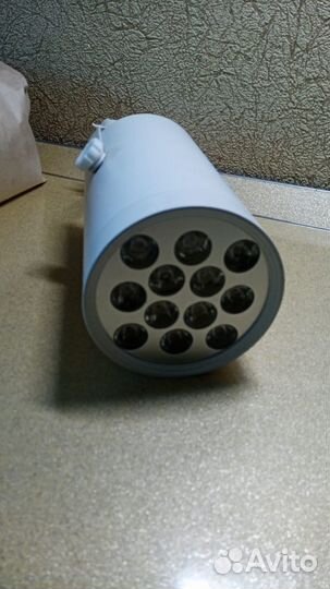 Трековые светильники светодиодные