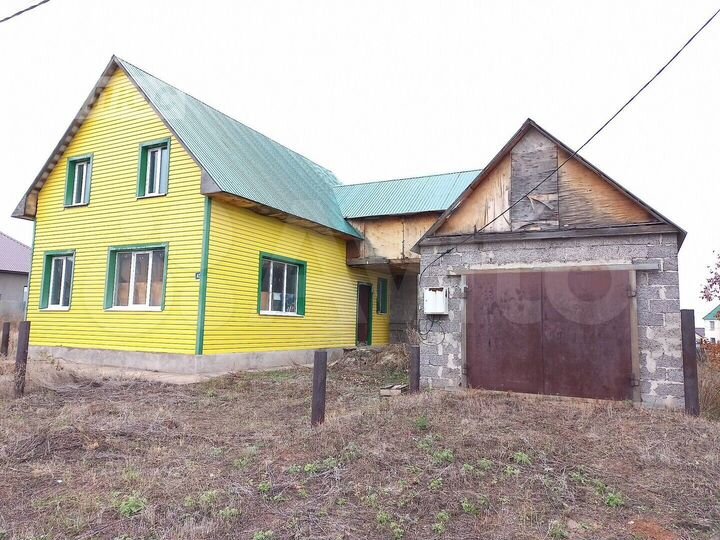 Дом 224 м² на участке 7,6 сот.