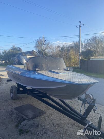 Казанка 5м4 Yamaha f60