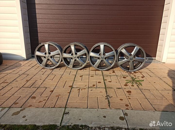 Литые диски R16