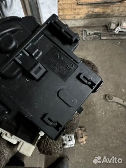 Переключатель поворотов Lifan Breez