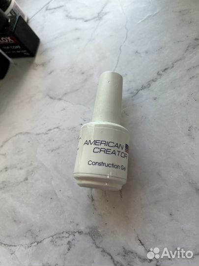 Для наращивания ногтей