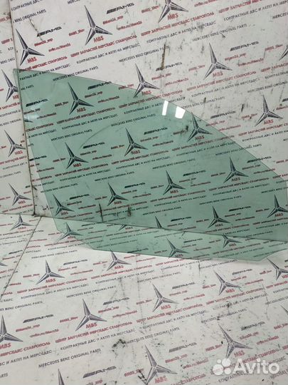 Стекло w204 Mercedes переднее правое