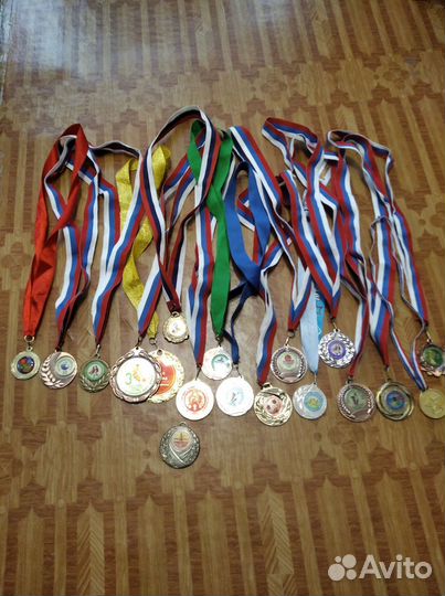 Медали спортивные