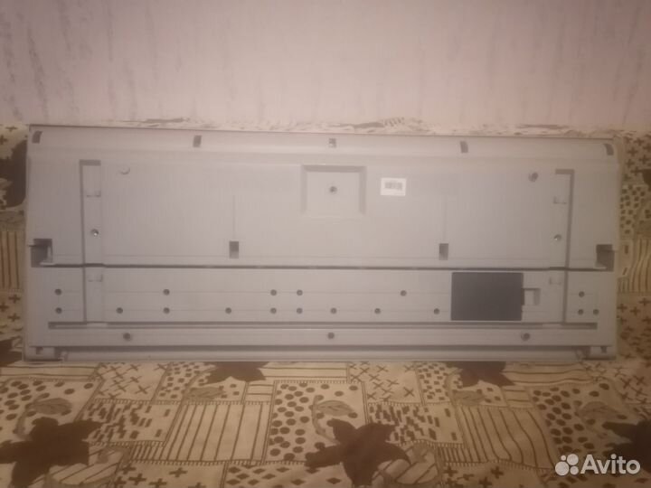 Синтезатор Yamaha PSR E303 (с дефектом)