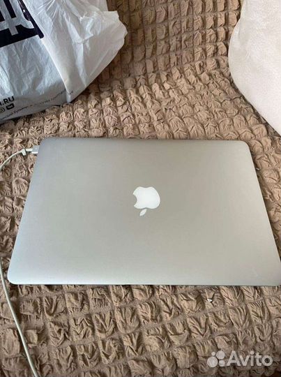 Обмен MacBook Air 13 2014 года, 440 Циклов, провер
