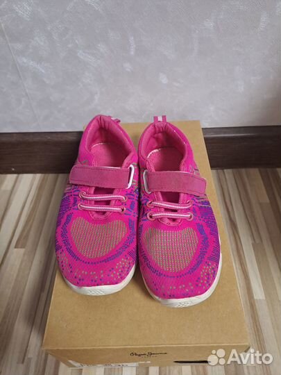 Школьная обувь 32