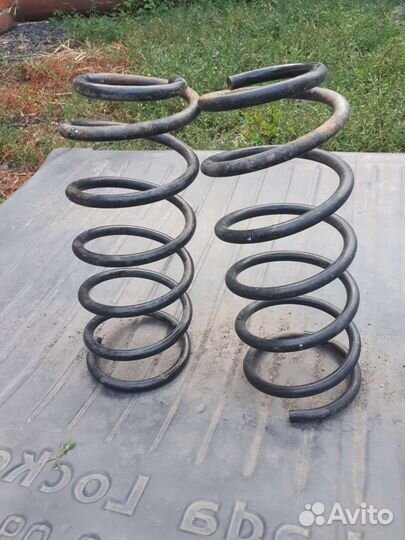Пружины Киа Рио 3