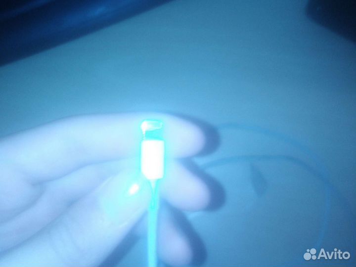 Зарядное устройство на iPhone