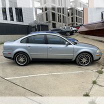 Volkswagen Passat 1.8 AT, 2001, 277 000 км, с пробегом, цена 500 000 руб.