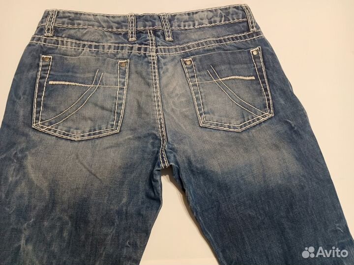 Джинсы и рубашки бронь