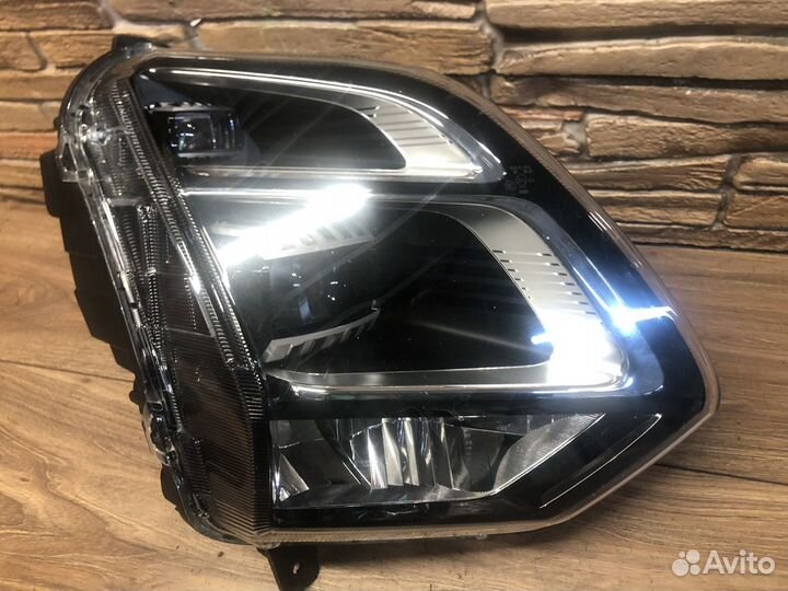 Фара передняя правая LED Omoda C5