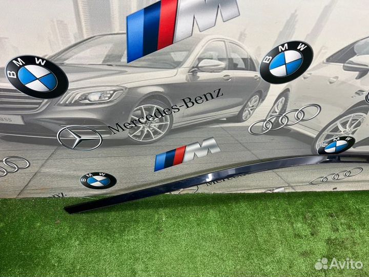 Молдинг левый Bmw 5 G30 B47D20A 2019