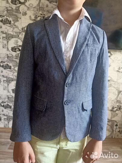 Пиджак на мальчика 140