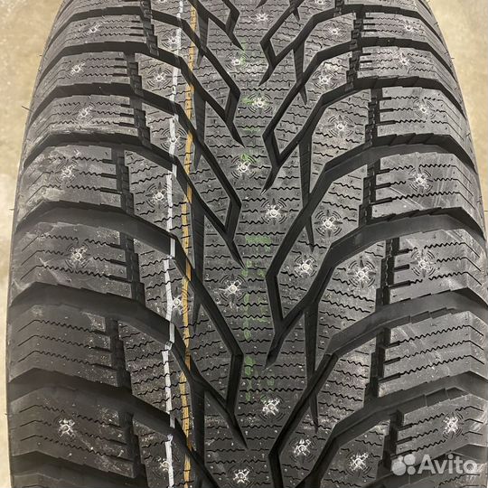 Tracmax X-Privilo S500 275/40 R22 107