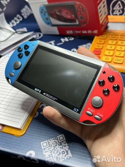 Игровая консоль по типу PSP