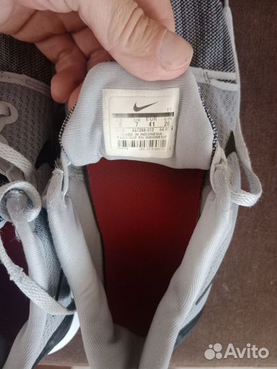 Кроссовки 41