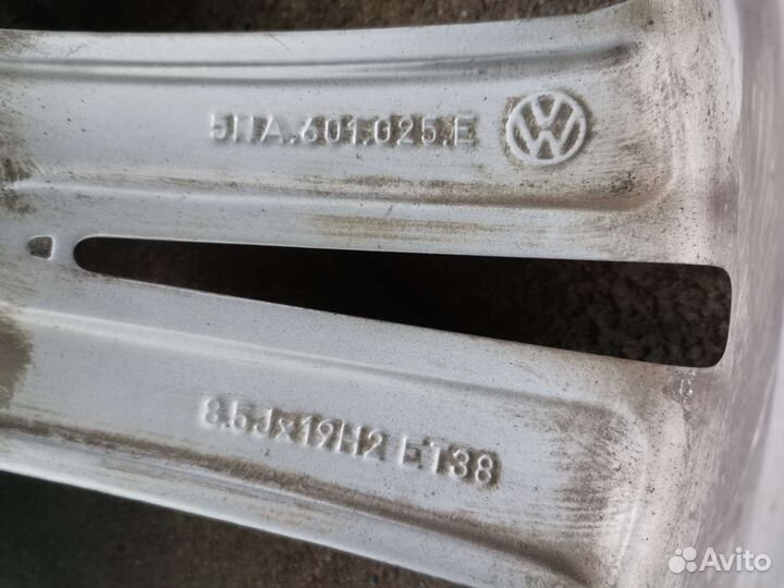 Диски R 19 Volkswagen. 1 штука