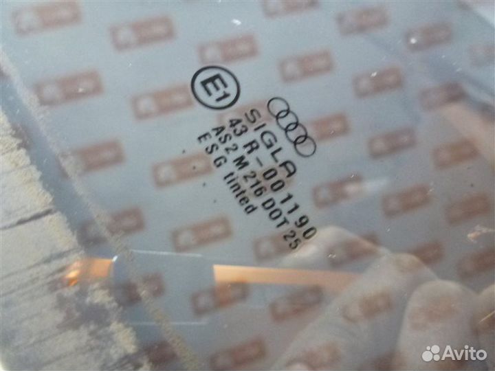 Стекло двери заднее левое Audi A4 B5 ADP 1996