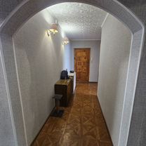 3-к. квартира, 66 м², 3/9 эт.