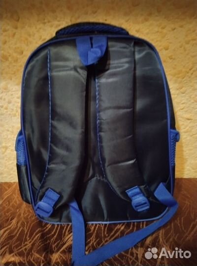 Рюкзак школьный для мальчиков 1 класс новый