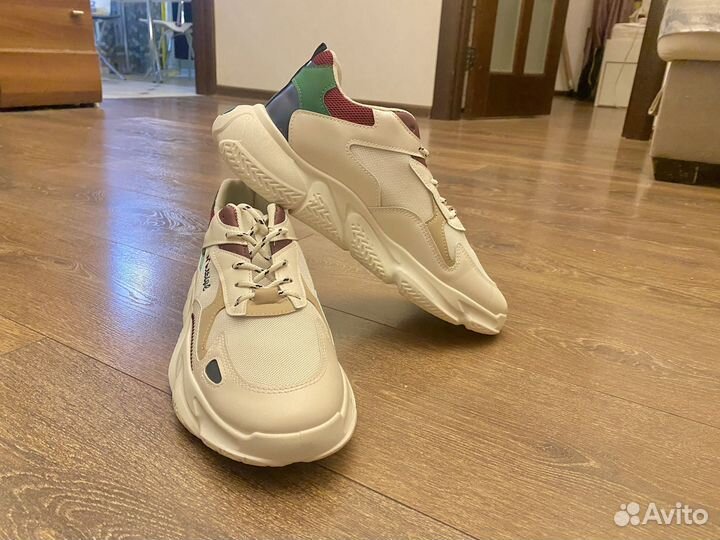 Кроссовки мужские