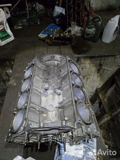 Блок двигателя м113 5.0
