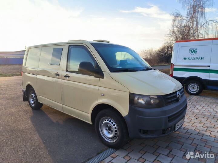 Volkswagen Transporter 2.0 МТ, 2012, 300 000 км