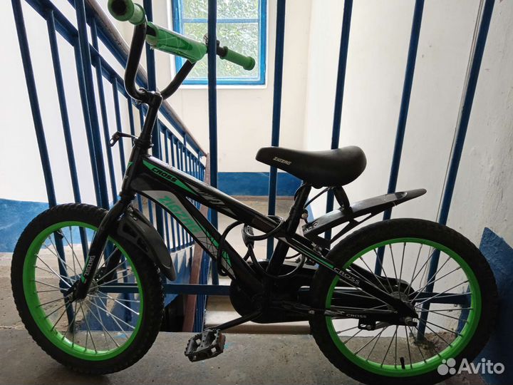 Детский велосипед 18