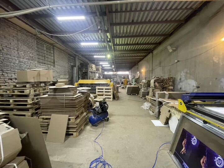 Производство, 200 м²