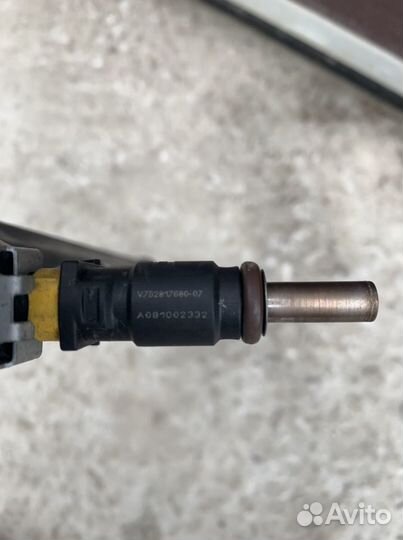 Peugeot 308 1.6 EP6 - Топливная рампа в сборе