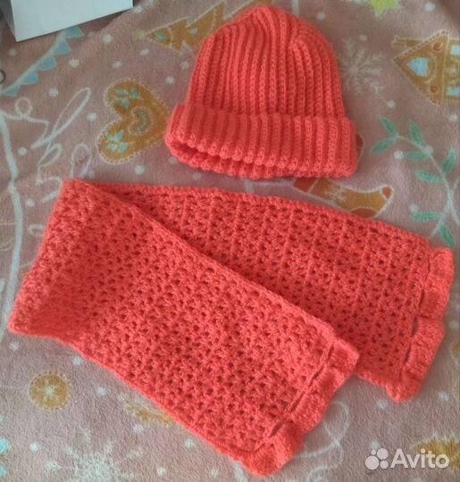Шапка, шарф вязаные розовые комплект