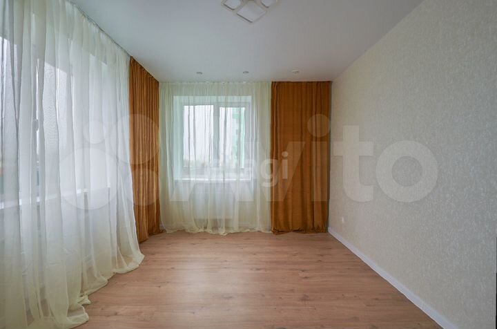 2-к. квартира, 62 м², 1/16 эт.