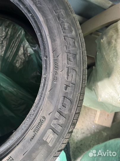 Roadstone N'Fera RU5 225/55 R18