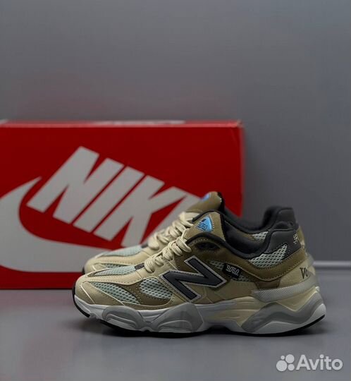 Женские кроссовки New Balance 9060