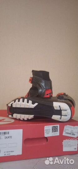 Лыжные ботинки Rossignol W. C. Xium skate