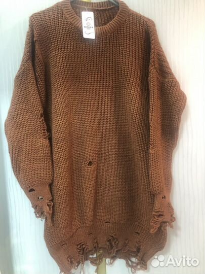 Свитер новый