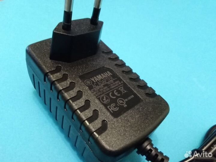 Блок питания для синтезатора Yamaha 12V 1500mA