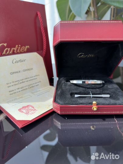 Браслет cartier love с бриллиантами белое золото