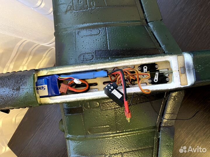 Радиоуправляемый самолет ju-87